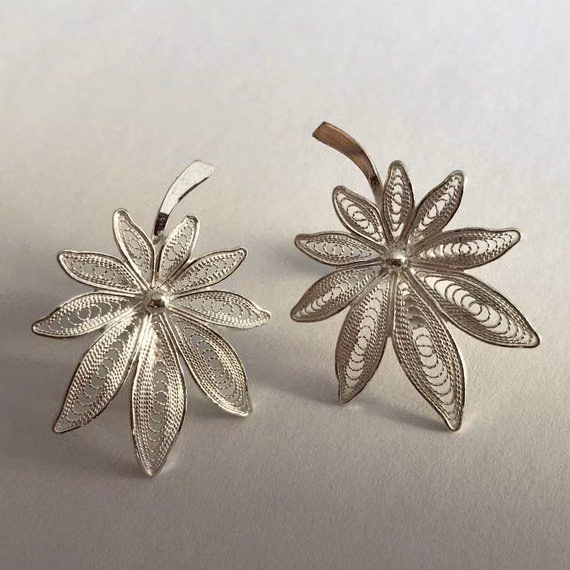 silver filigree leaf jewelry macro photograph - Silver Leaf Earrings - Leaf Stud Earrings - Leaf Studs - Silver Stud Earrings - Silver Jewelry - Silver Earrings - Filigree Jewelry