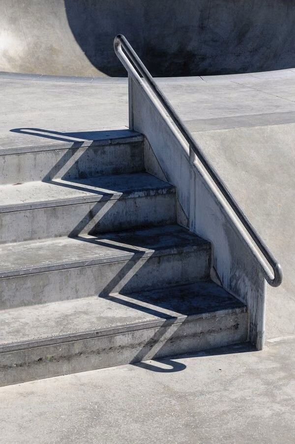 geometric architecture shadow abstract photograph - #shadow #geometric