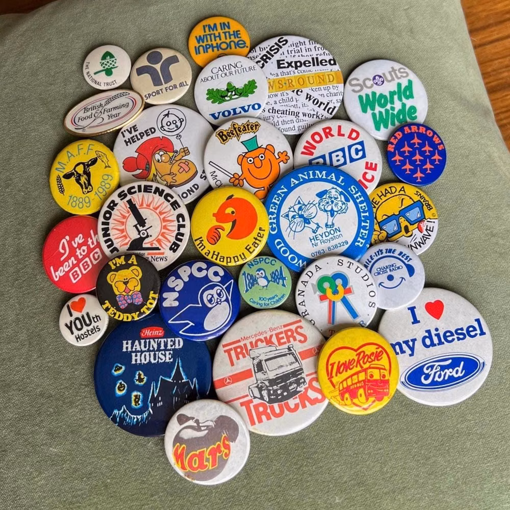 1990s web button badges printed collection -