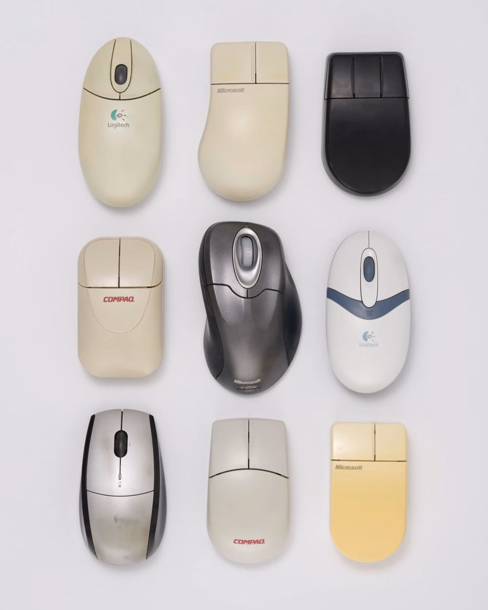 1990s beige computer mouse photograph - Instagram